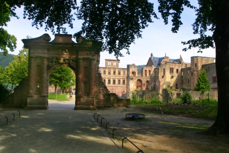 Entrance archway at the Heidelberg Castle